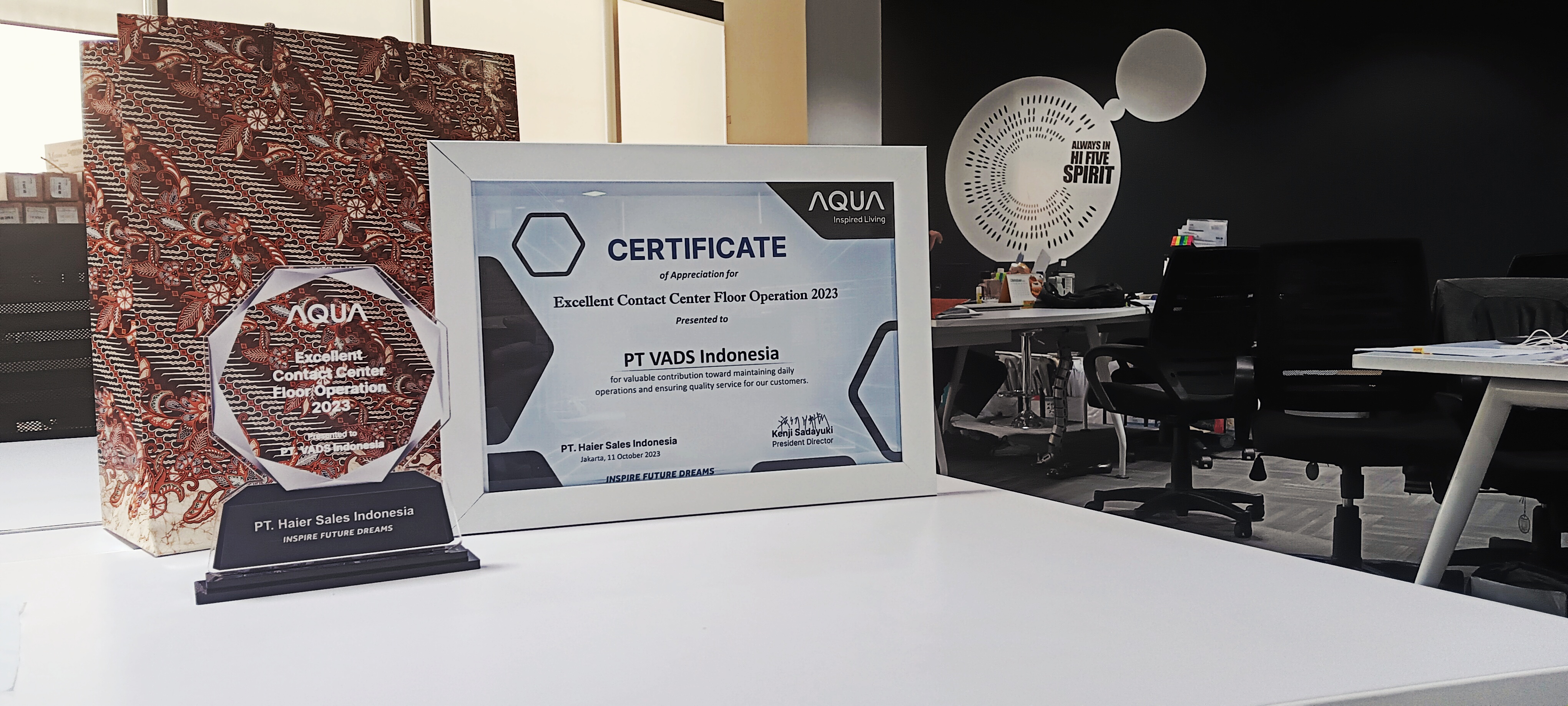 Image of PT VADS Indonesia Awarded "Excellent Contact Center Floor Operation 2023" by PT Haier Sales Indonesia