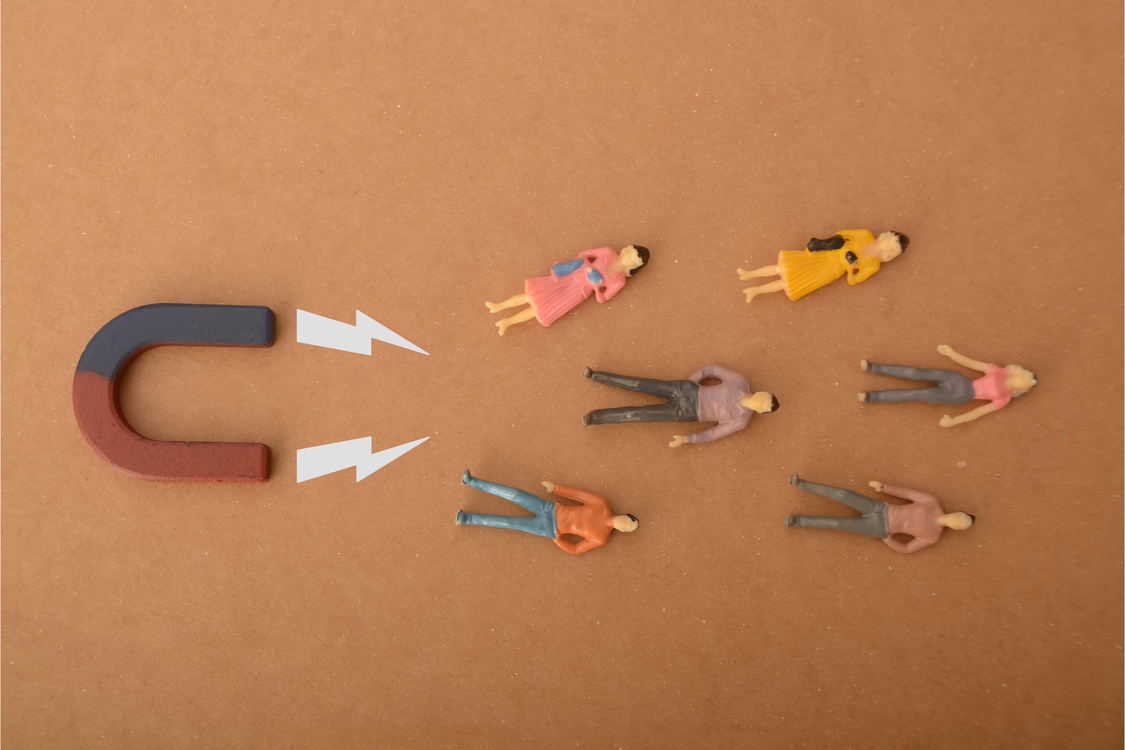 Image of 6 Ways to Reduce Churn and Maintain Customer Loyalty