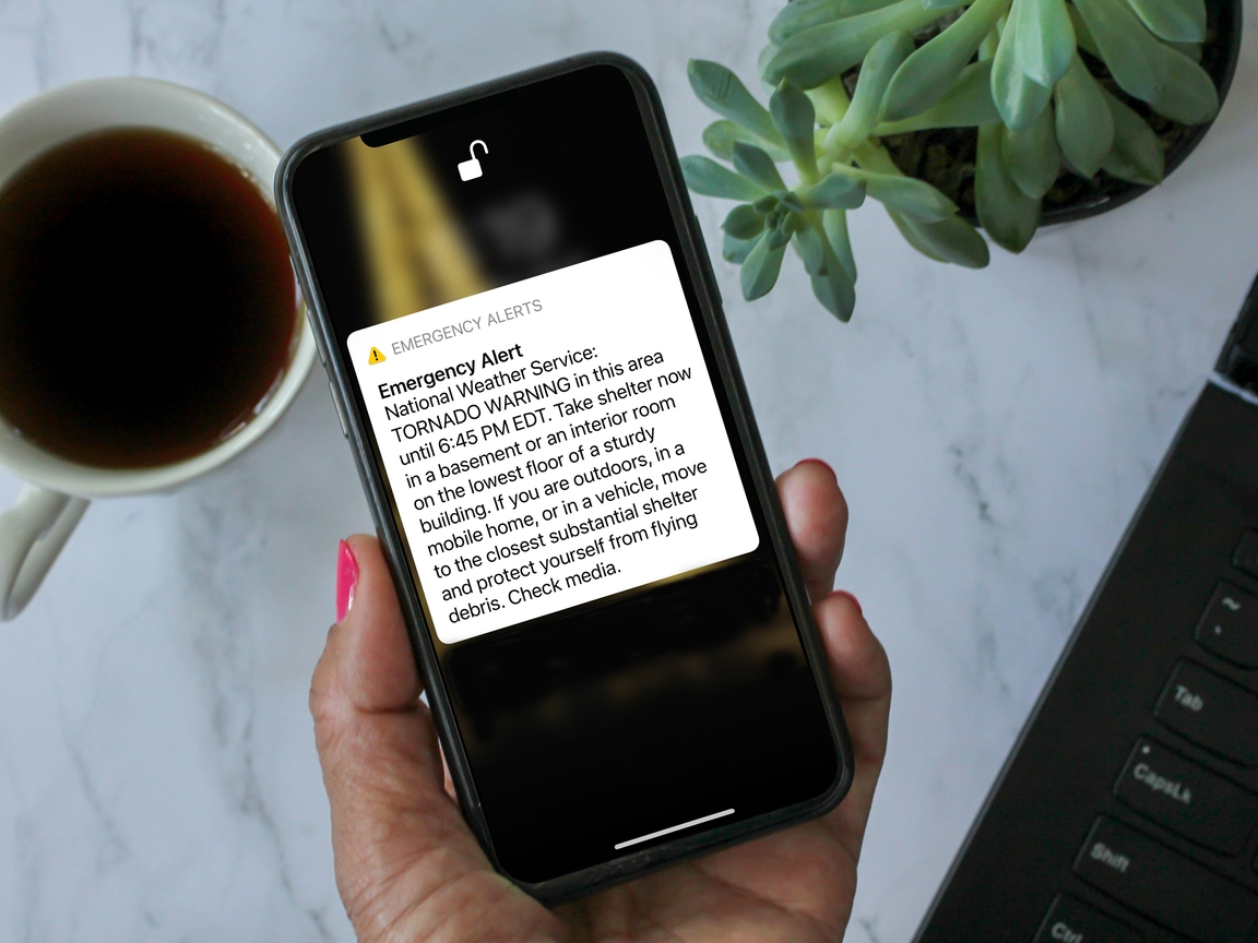 Image of Proactive Customer Service vs. Reactive Customer Service: Which Is Better?